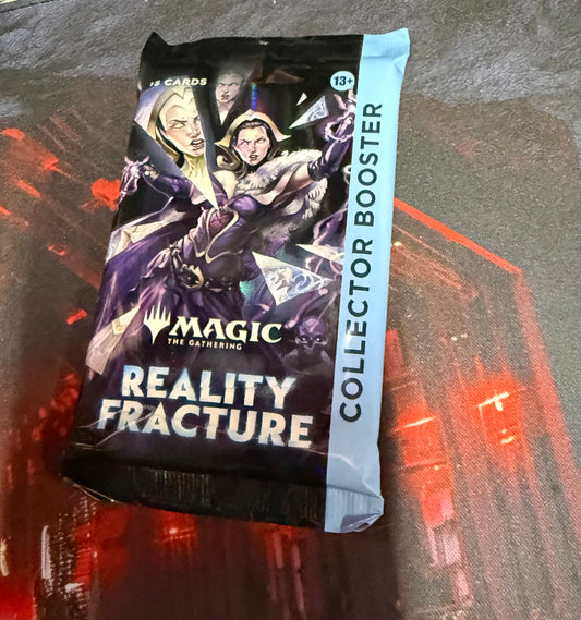 REALITY FRACTURE COLLECTOR BOOSTER PACK.