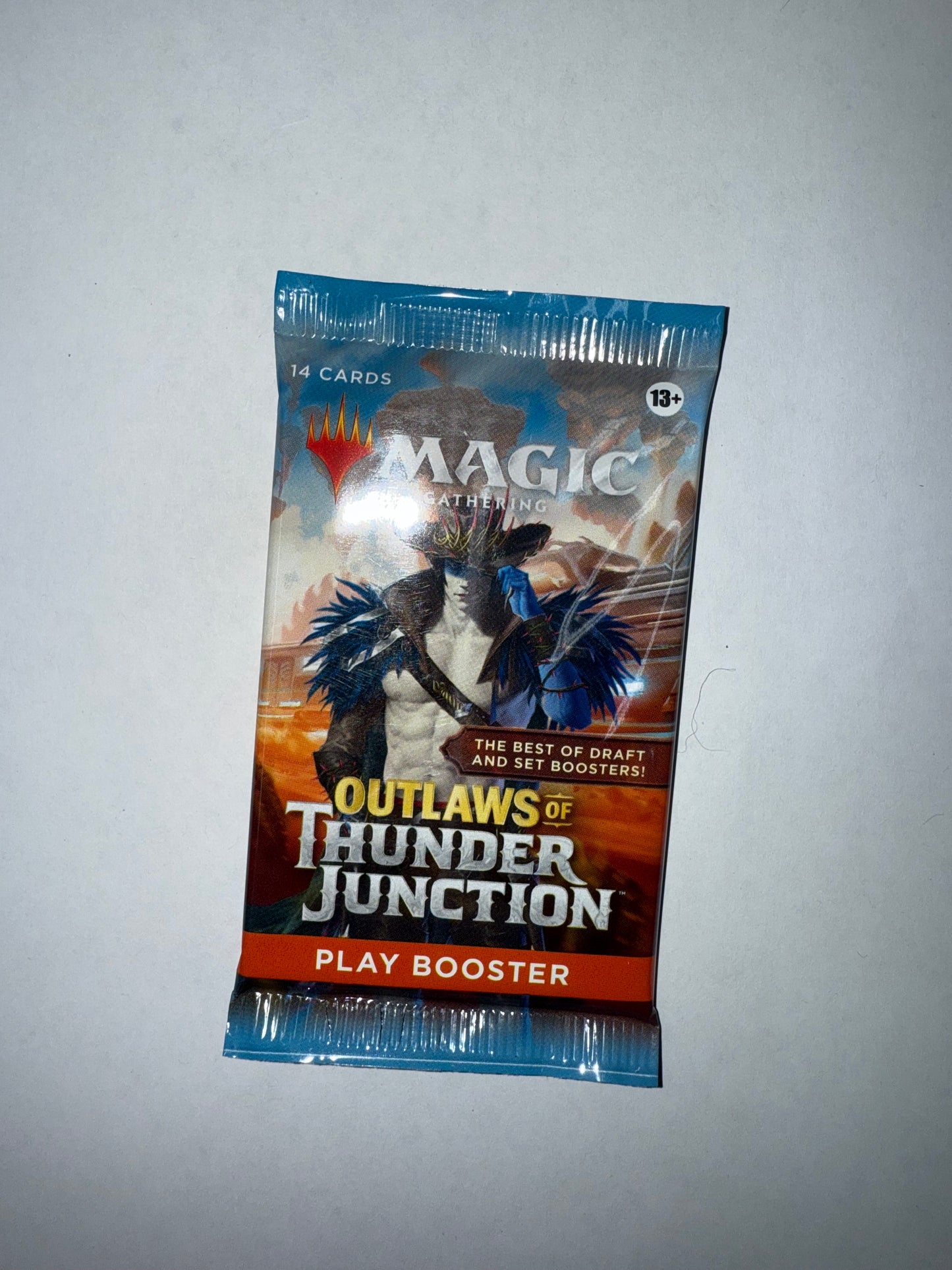 OUTLAWS OF THUNDER JUNCTION PLAY BOOSTER PACK.