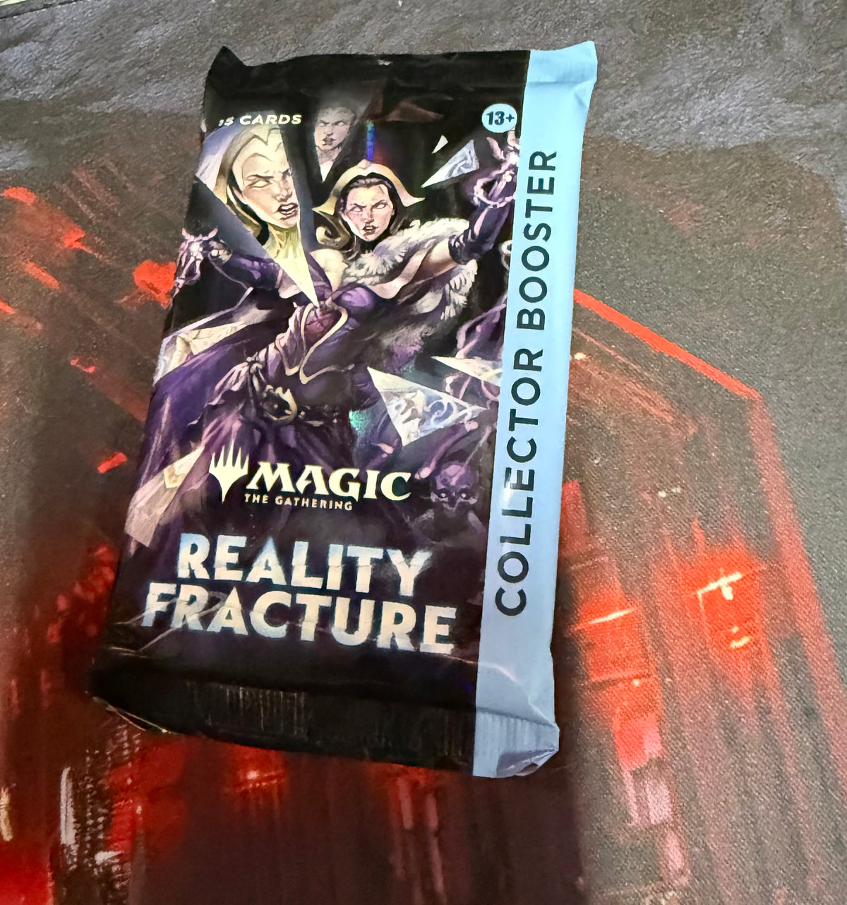 REALITY FRACTURE COLLECTOR BOOSTER PACK.