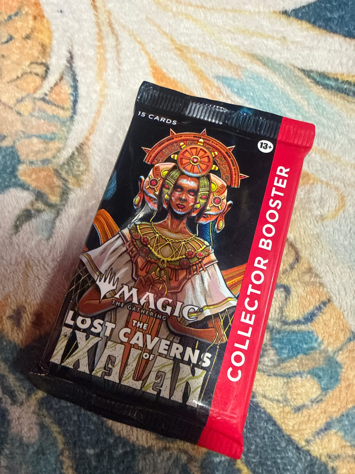 IXALAN COLLECTOR BOOSTER PACK .